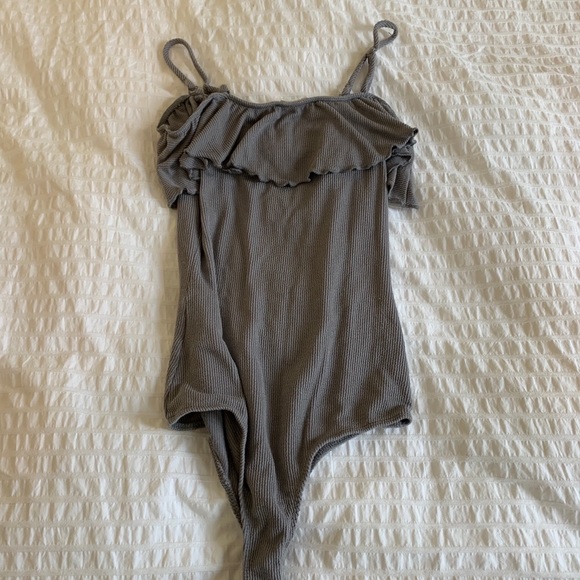 Pacsun ribbed bodysuit - Picture 2 of 2